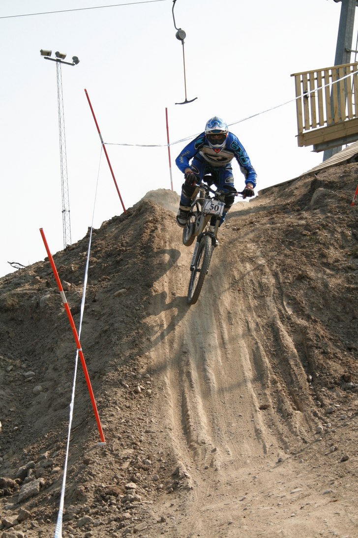 Snabb. Foto: Carl. Åkare: Andreas Ahlund.