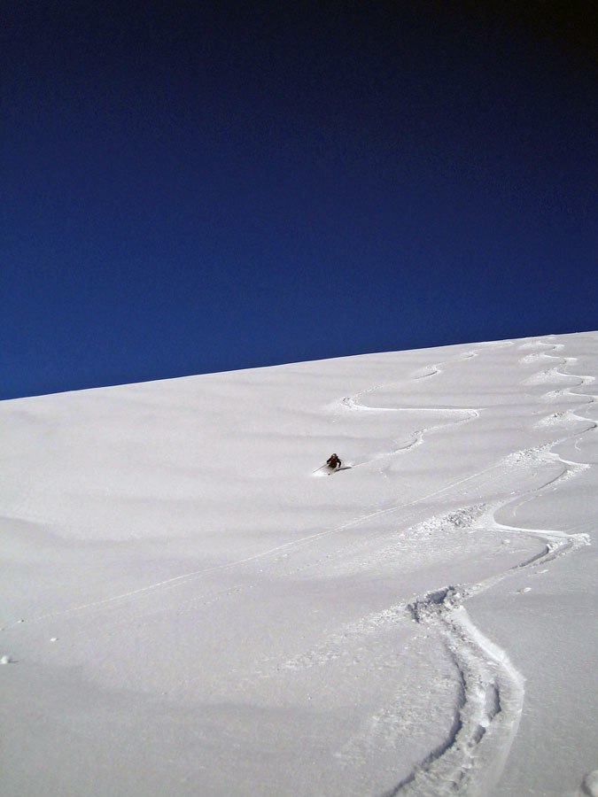 40 cm torr pudersnö, sol och ingen vind. Jorå, i. Foto: Björn Biller. Åkare: Frida Biller.