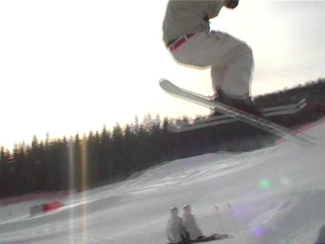 360 kors på 10 meters i Branäs. Foto: HENRIK THUNLÖV. Åkare: TOBIAS LIND.