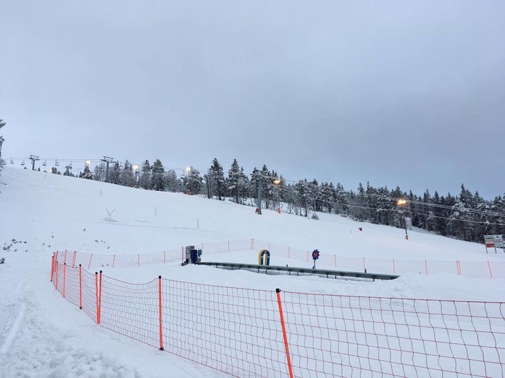 Nysnø og fine forhold!
Vi har åpent fra 10-16 og.