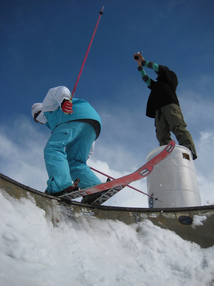 Pooljib. Foto: Tiny penis productions. Åkare: Pär Hansson.