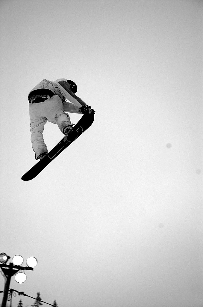 Snöig dag på dundret. Prommade upp för berget m. Foto: Timmy Kristoffersson. Åkare: Erik Pavasson.