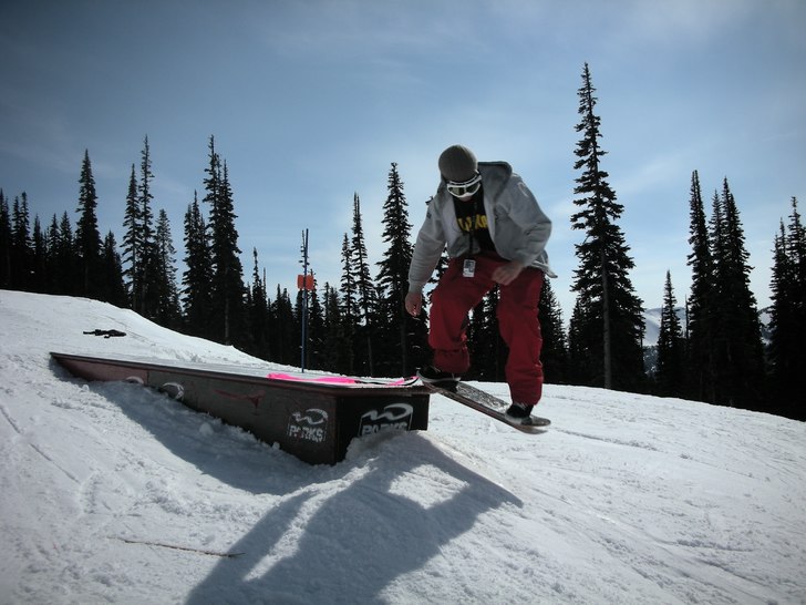 Foto: adam chrigström. Åkare: Carl Heigard.