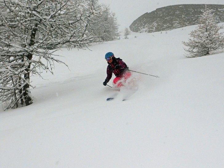 När det dumpar ska du vara i Fornet!!. Foto: Robert Hortlund. Åkare: Karin Lindgren.
