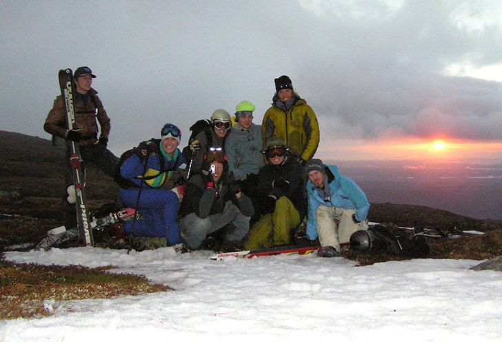 Ute med några ur Jämtlands stola farbröder.... Foto: ?. Åkare: Familjen..