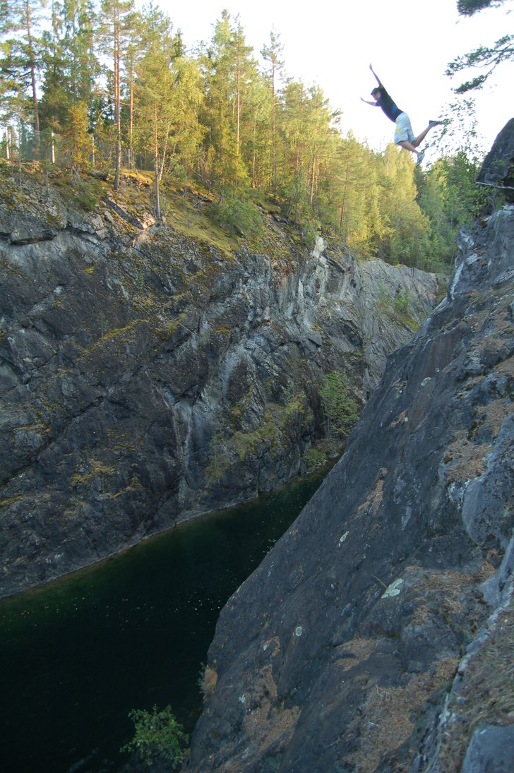 18m i Kalkbrottet. Foto: Adrian Falk. Åkare: Tommie Wilhelmsson.