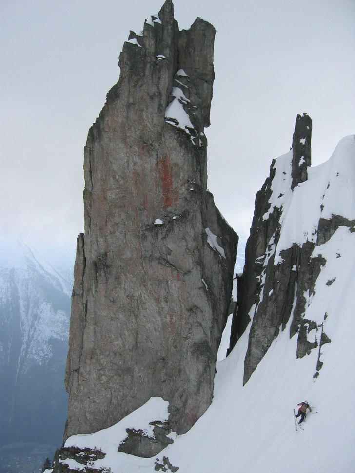Couloir E.N.S.A mot slutet, innan den svänger av . Foto: Christian. Åkare: Daniel Kjörling.