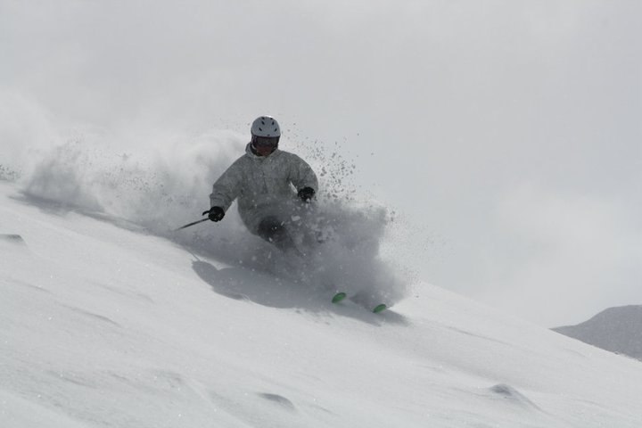 Skön dag i Tignes för ca 2 år sedan. Foto: Patrik Stenman. Åkare: Elias Stenman.