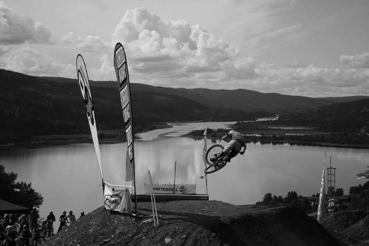 Foto: Eric Höglund. Åkare: Random.