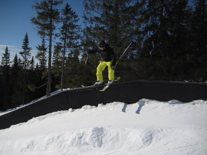 Takboxen som stod bredvid pipen nedanför svarta/r. Foto: Adam Widén. Åkare: Felix Eriksson.