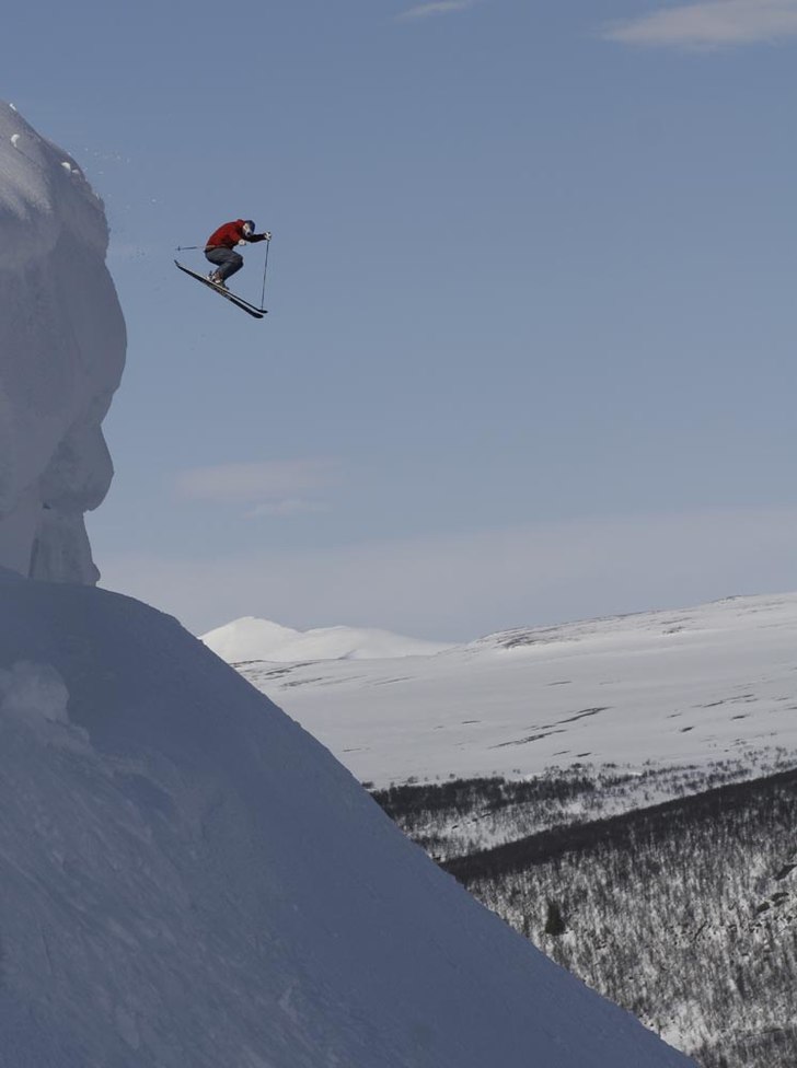 Dags för SM i Extrem friåkning i Funäsdalen och. Foto: Hasse Mute. Åkare: Jonas Abrahamsson.