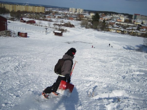 Det föll lite snö i norrkan. Foto: Martin Hultsman. Åkare: David Geijer.