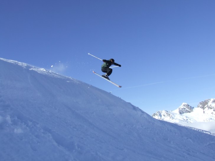 Foto: Magnus Karlsson. Åkare: Patrik Rosendal Larsson.