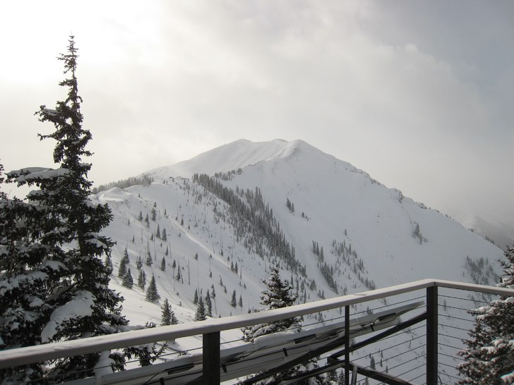 Highland Bowl from the AHSP deck.. Foto: Bradley M. Czerkies. Åkare: (n/a).