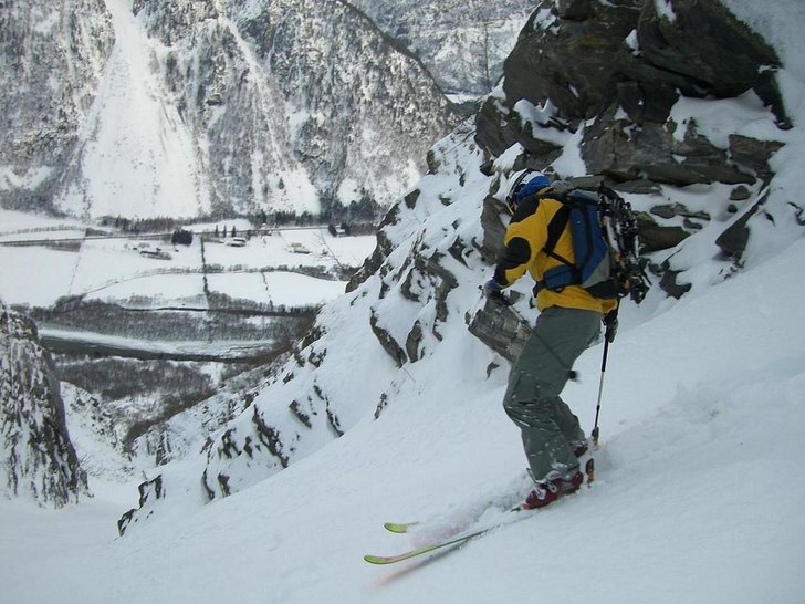 Foto: Erik. Åkare: Terje.