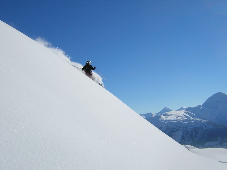 Foto: Björn Larsson. Åkare: Henrik Johansson.