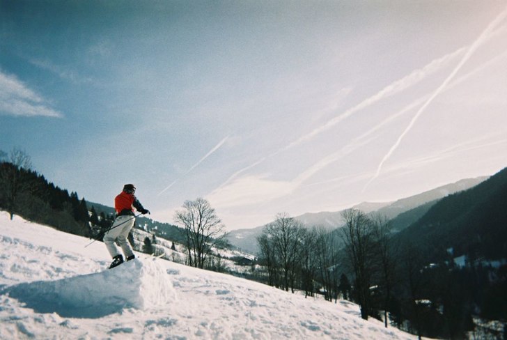 Hittade ett hopp när vi hamnade mitt i en bondgå. Foto: Robin Sandin. Åkare: Mathias Larson.