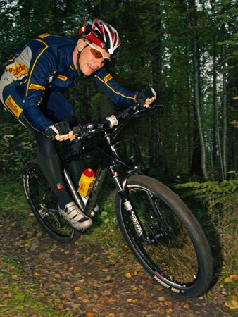 Foto: Martin Jonsson. Åkare: Daniel Larsson.