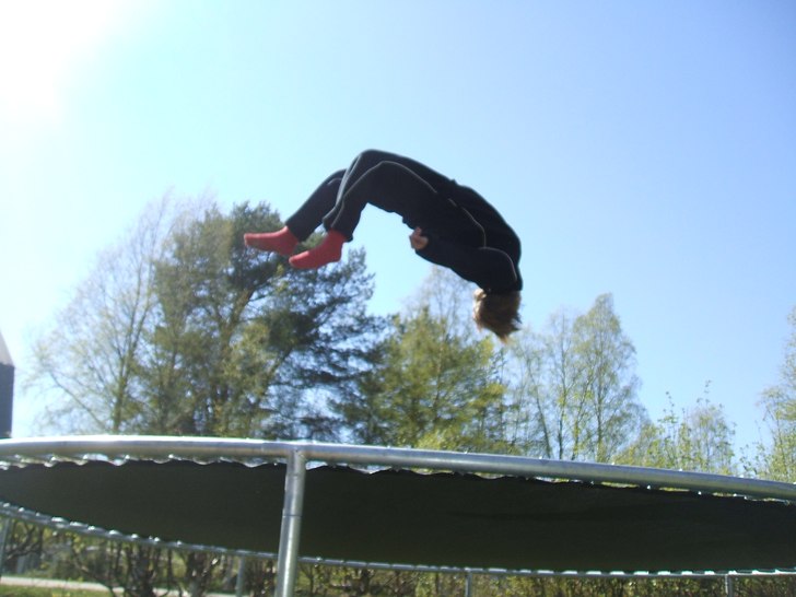 Jag Gör en Backflip =). Foto: Hampus =). Åkare: Jag.