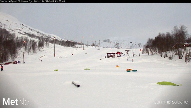 Søndag 26.2.2017
5 cm nysnø, 0 grader, vi venter.