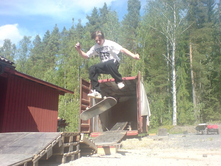 kickflip:D. Foto: William Dorg. Åkare: Adam Granlund.
