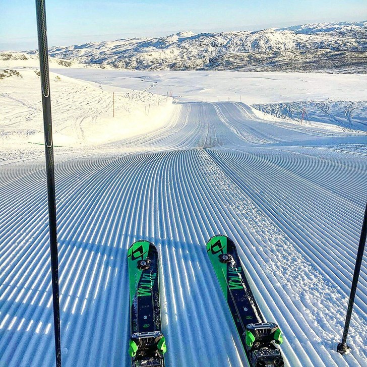 Nysnø og pudder = super dag i bakken!!
Hei alle s.