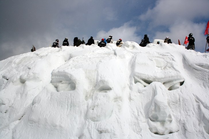 Foto: Jan Stala. Åkare: The in-run to the Rail Jam area.
