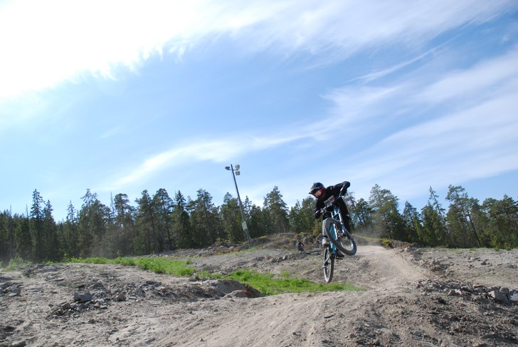 step upen med lite vinkling.... Foto: Tjalle Karlsson. Åkare: Stefan Pilegård.