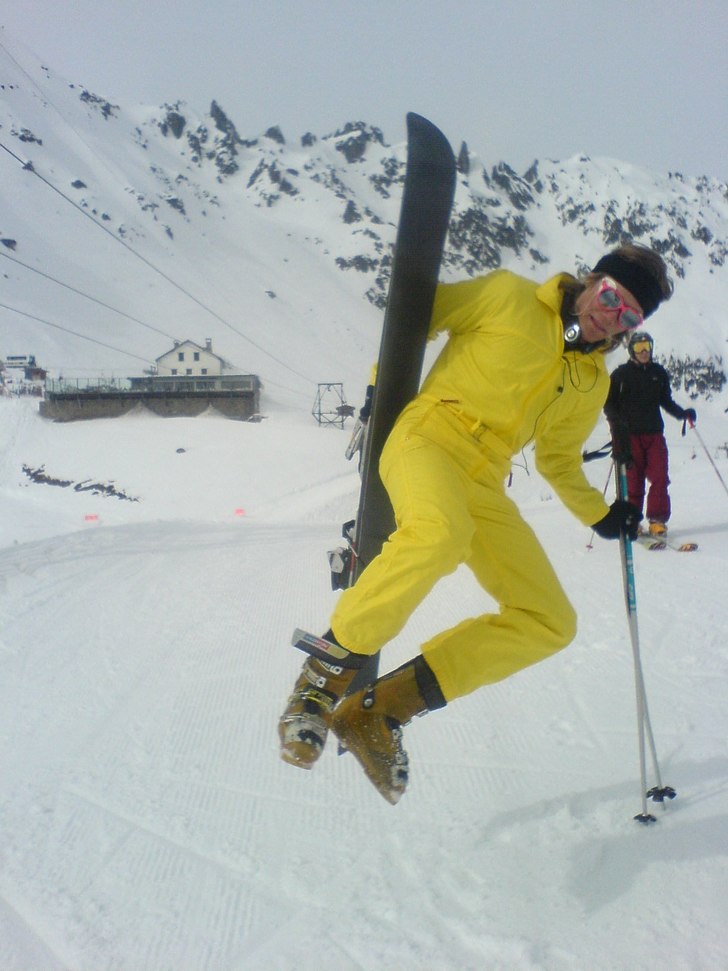 En helt vanlig dag på Brevent med monon... Missa . Foto: Monsigneur Stek. Åkare: Fredrik Falkman.