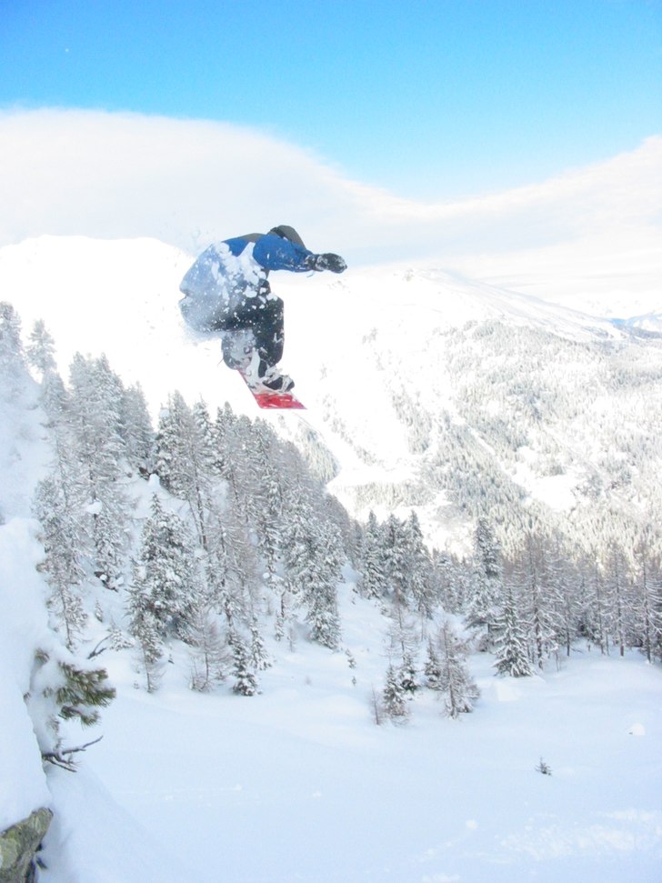 Ett stort skönt naturhopp. Foto: Filip. Åkare: Me.