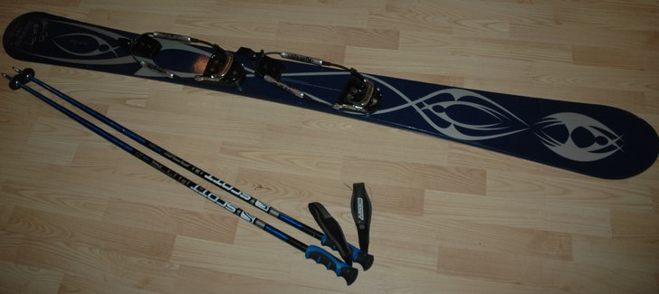 Min teleboard och stavar.

. Foto: Csaba Mag. Åkare: Csaba Mag.