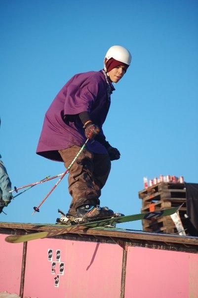 450 av. . Foto: Andreas Tilliander. Åkare: Ronnie Hasan.