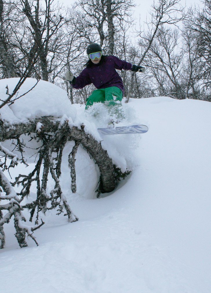 jag försöker träna bort mina psykiska spärrar. Foto: Linus Zetterlund. Åkare: emma lennholm.