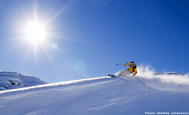 Jonas hittar ett skönt ställe att lägga några . Foto: Mattias Johansson. Åkare: Jonas Abrahamsson.
