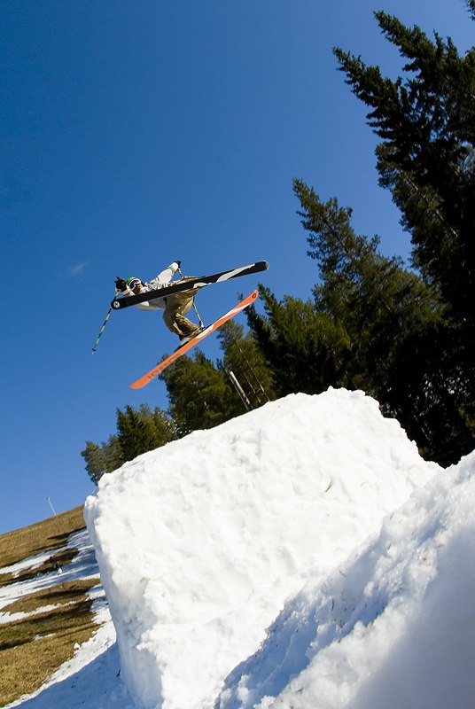 Sante kör nån snuuurrrr. Foto: Simon Pontér. Åkare: Sante.