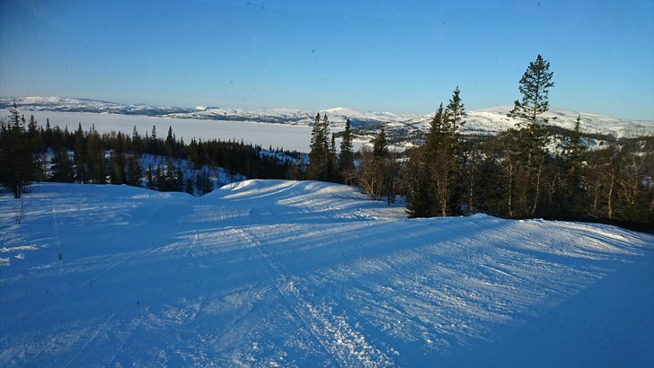 Vakre røyrvik
Da er vi snart klar igjen. Åpner k.