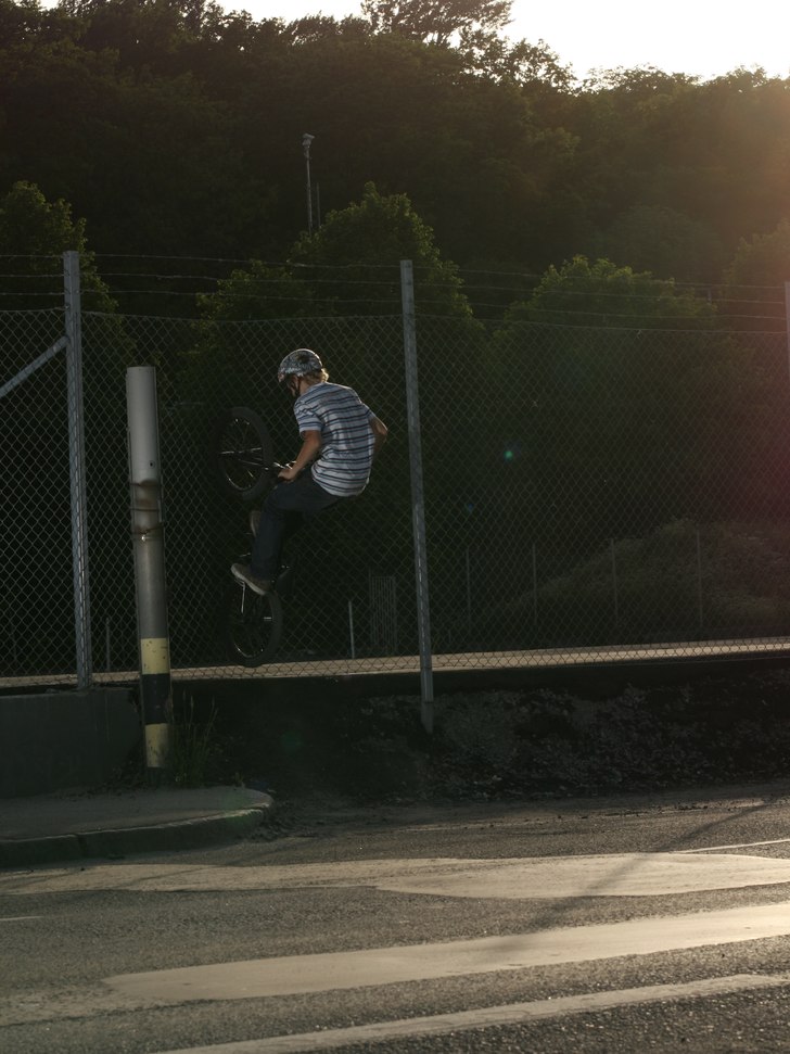 Fenceride vid ropan. Sweet dude.. Foto: Simon Berggren. Åkare: Gustav Bodén.
