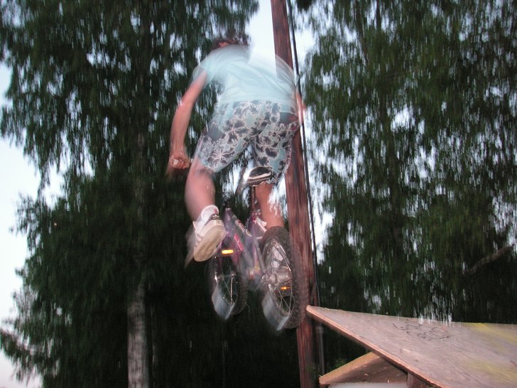 **Los Cafres - Pimpers Paradise <00:16/03:56&gt. Foto: jag. Åkare: joel jävel.