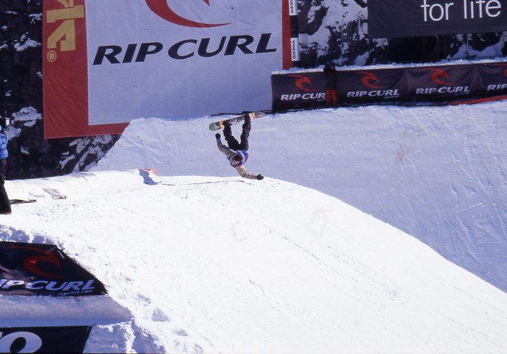 Skräckkänsla inför landning!!. Foto: Jonas Davidsson. Åkare: Team France.
