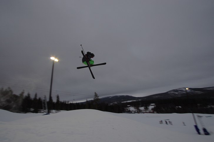 Liten mute-grab. Foto: Alexander. Åkare: Chris Kubena.