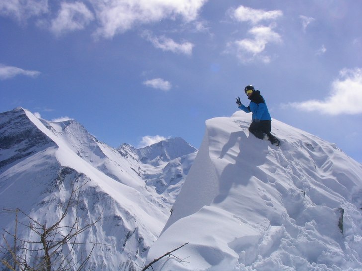 Var tvungen att titta över kanten om det fanns n�. Foto: Yandi Bijward. Åkare: Jonas Ericsson.