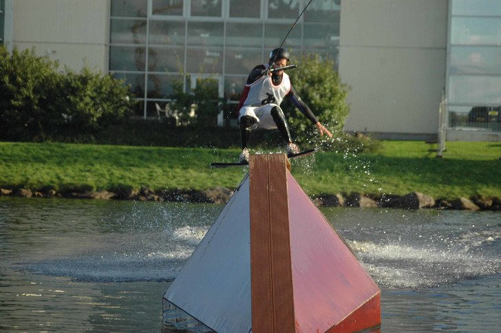 Wakeskate!!!. Foto: Henrik Lindh. Åkare: Patrik Ohlsson.