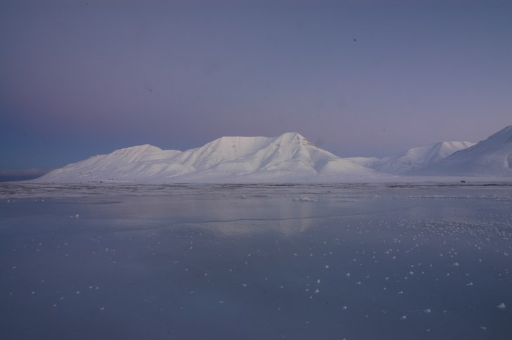 Novembeljus vid lunchtid.. Foto: Erik Rodesjö.
