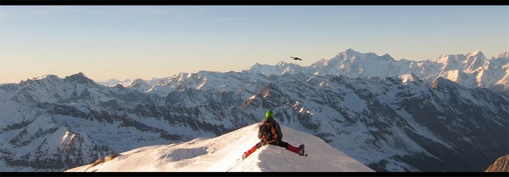 En arbetsplats som denna vore inte helt fel och en. Foto: Christian Türk. Åkare: En italiensk filosof som flyger iväg med alpkajan.