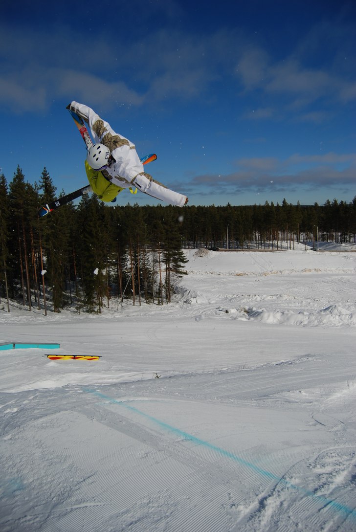 skön dag i k-viken. Foto: Carl hansols. Åkare: Måns Nyberg.
