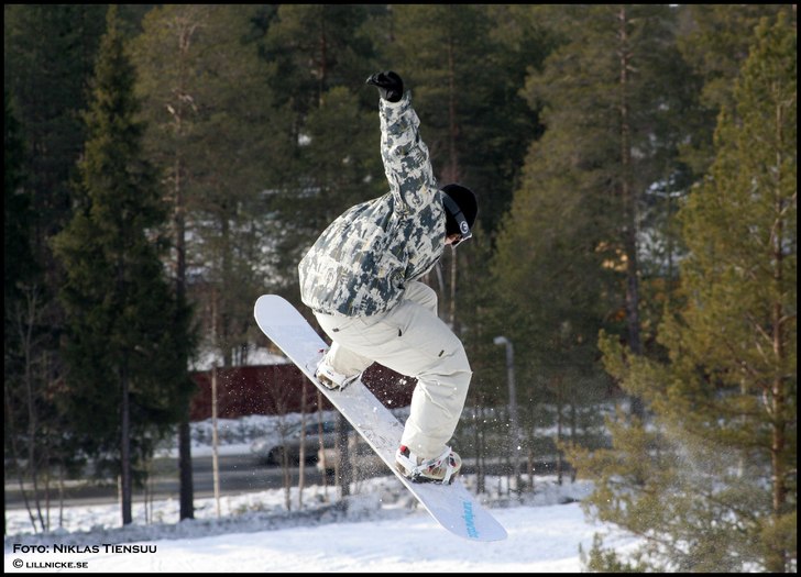 Foto: lillnicke.se. Åkare: Tommy Berg.