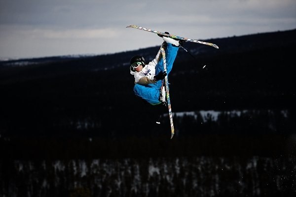 Rodeo/flat 5 Bow&Arrow. Foto: Morten Haugseggen. Åkare: Adrian Aalberg.