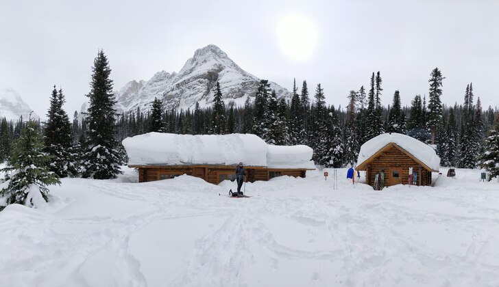 Elisabeth Parker Hut, AB, CA.