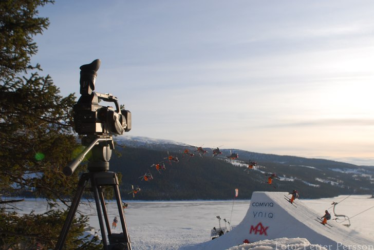 Bilder ifrån dagens session vid JOI hoppet, Åre. Foto: Petter Persson. Åkare: -ll-.