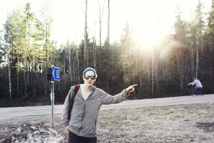 Foto: Josef Sjölin. Åkare: Stående: Thomas Nordqvist, åkande: Fredrik Wangsten.